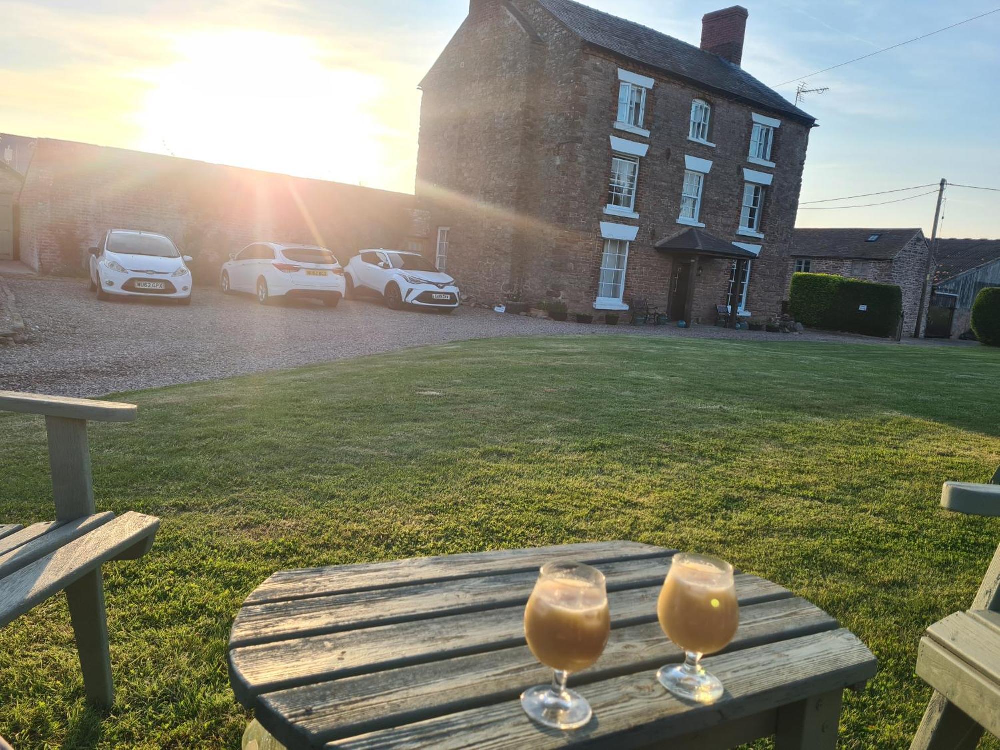 Upper Eyton Farmhouse B&B Shrewsbury Luaran gambar